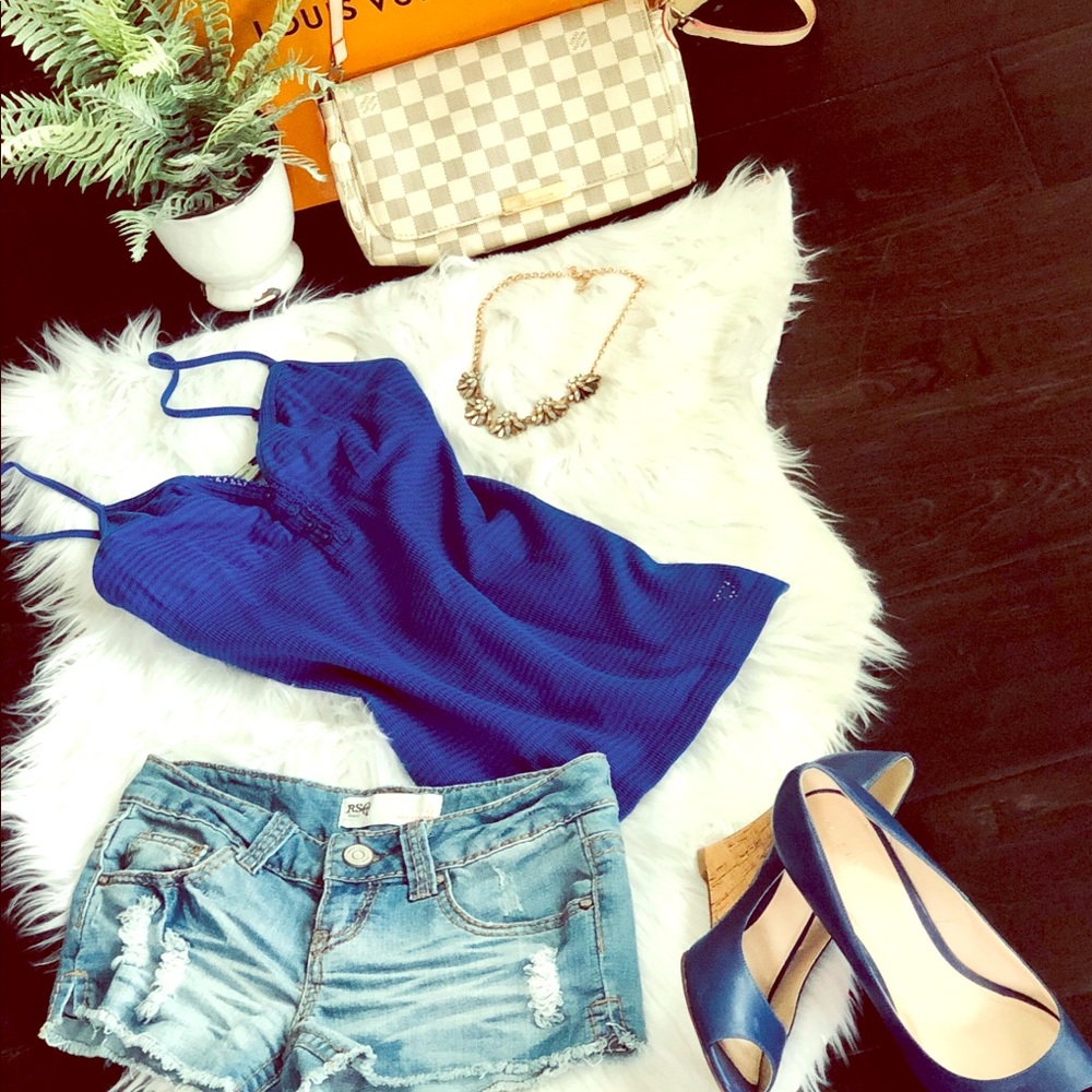 Distressed Denim Short Shorts